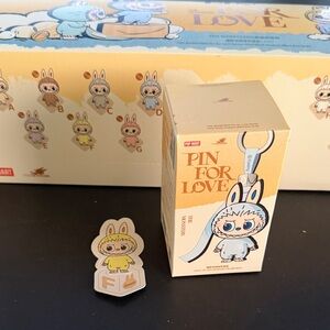 Pop Mart Pin for Love Labubu F